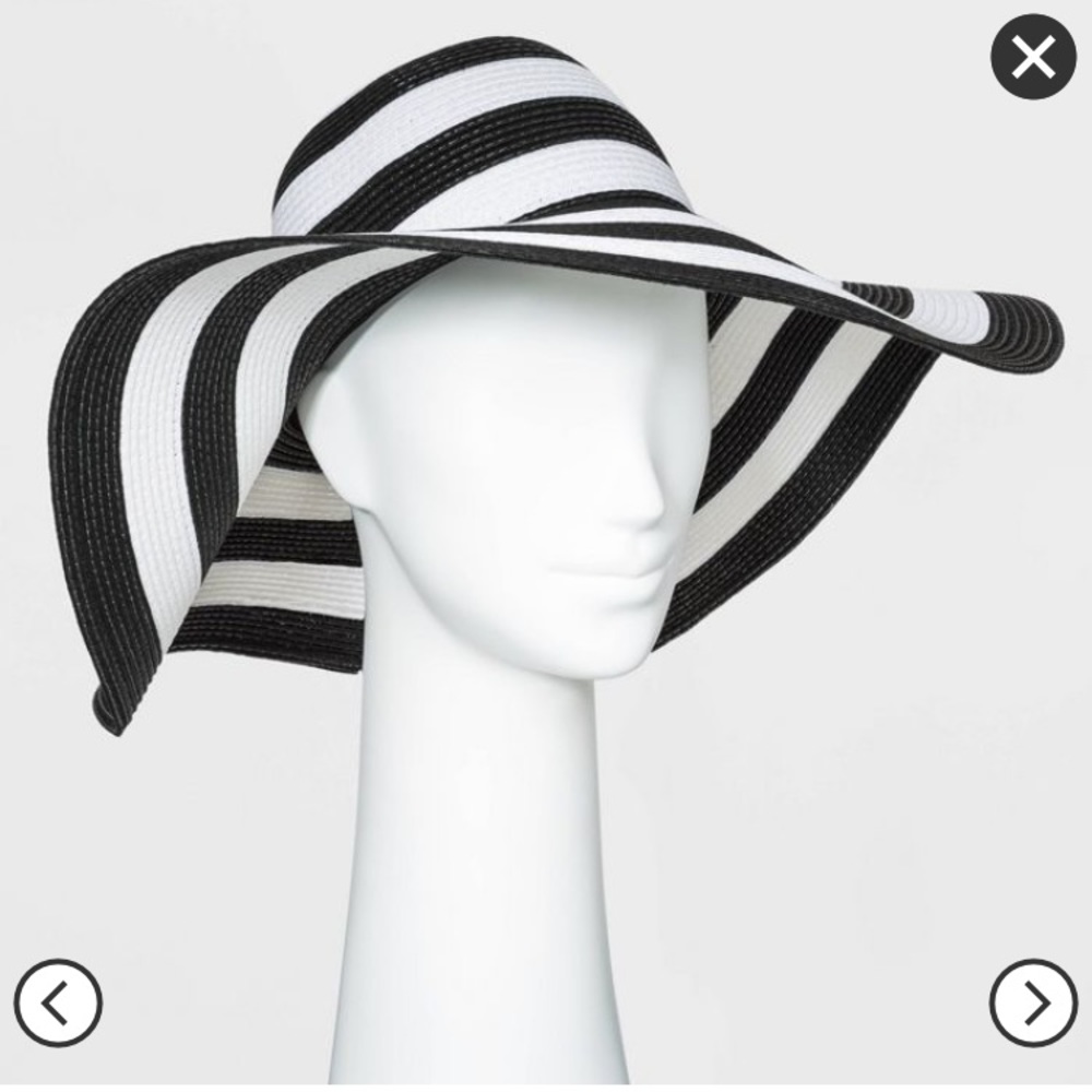 Black & White Striped Straw Floppy Hat